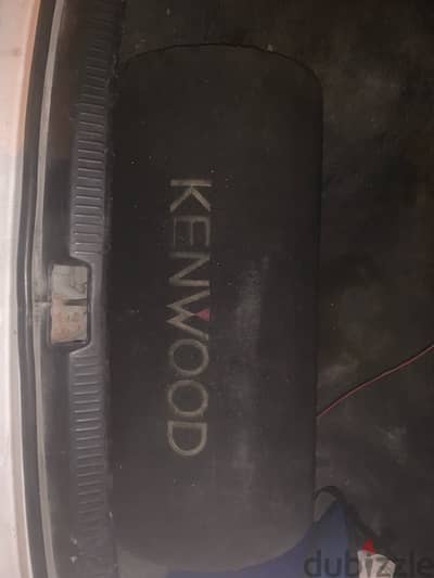 kenwood 1300 watt perfect bass