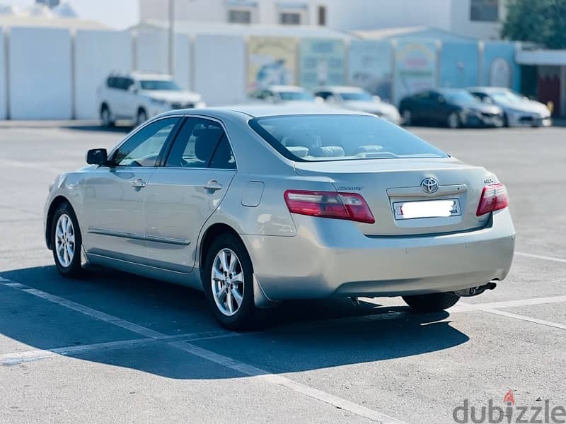 Toyota Camry 2009 Model Single Owner used 4