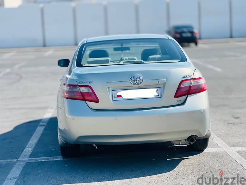 Toyota Camry 2009 Model Single Owner used 5