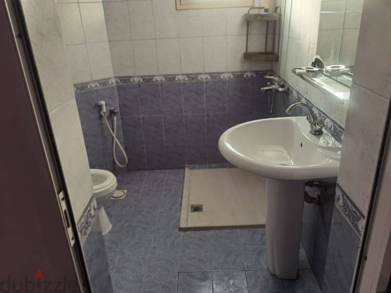 3bed rooms flat in A'Ali 5