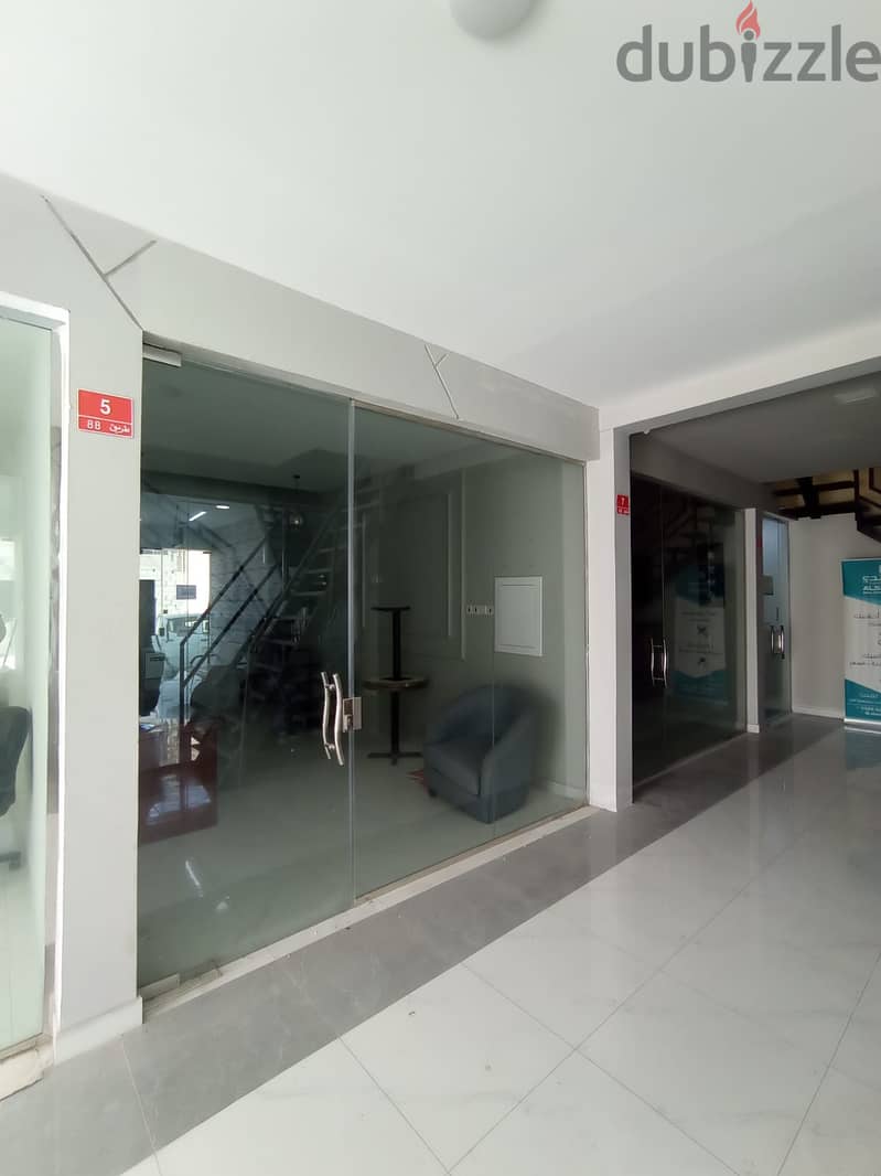 Office/Shop for rent 0