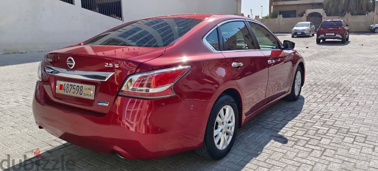 Nissan Altima 2014 - Urgent Sale ! 9