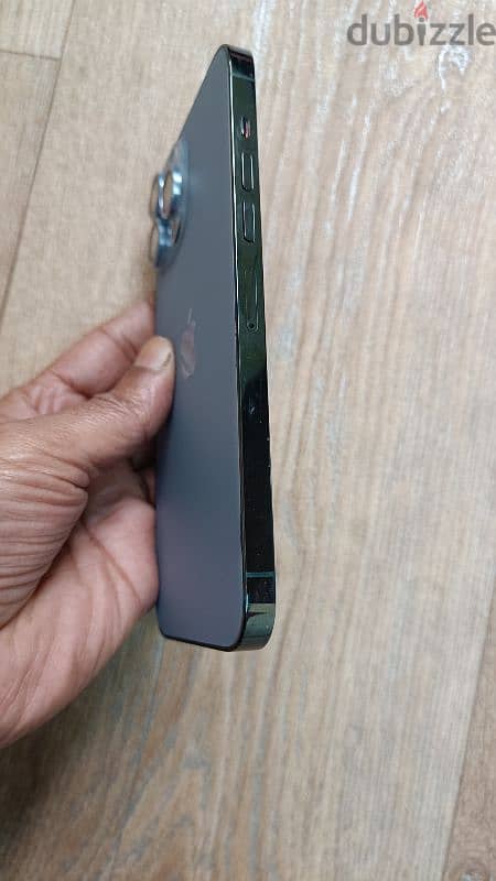 Sell iphone 13pro Max 256gb 4