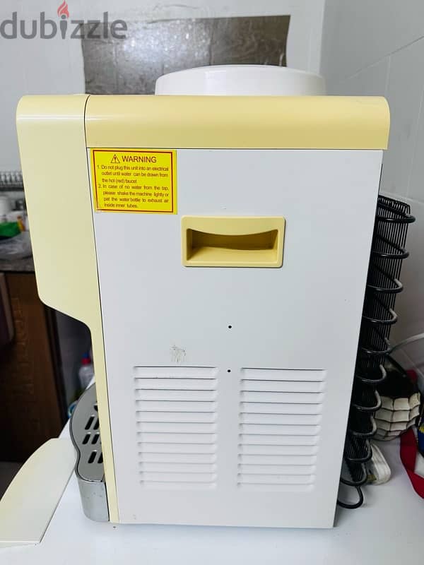 Midea Water Dispenser small size in good working condition (10BD only) 1