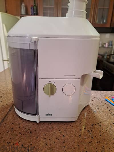 Braun juice extractor.