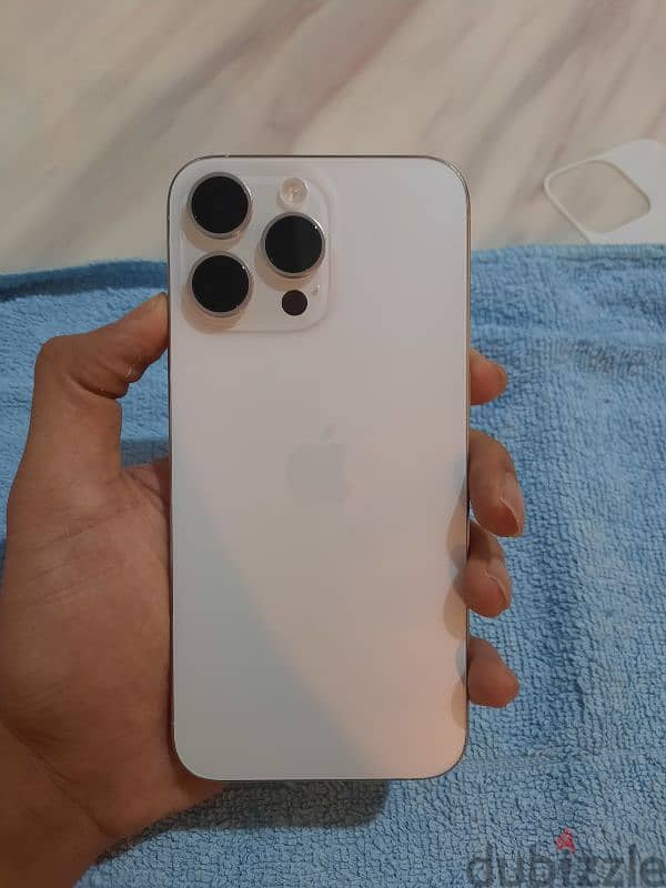 Iphone 15 Pro max 256 gb white titanium 2