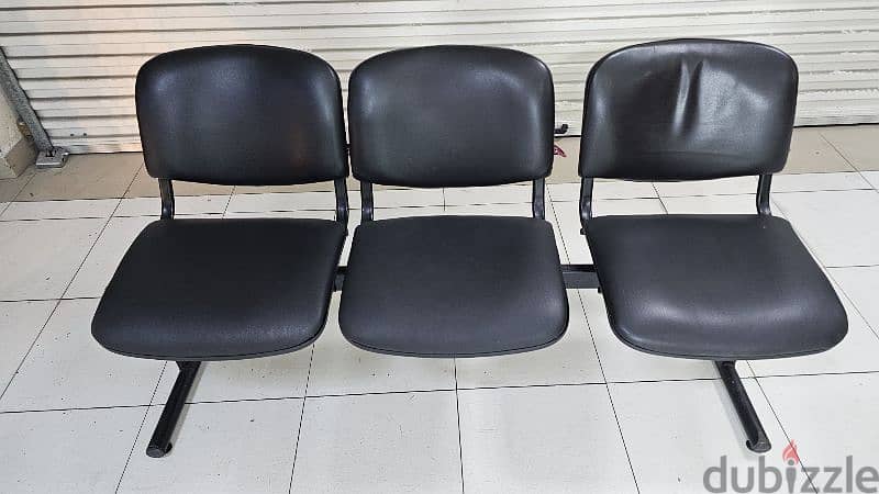 3 seater chair and excellent condition pickup from gudaibi 0