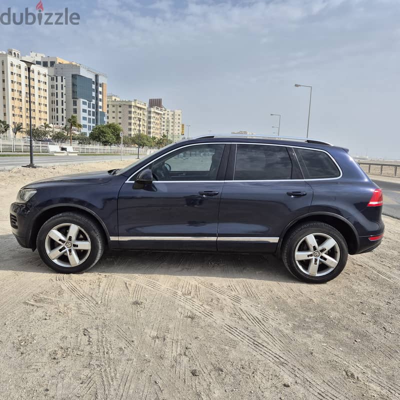 Volkswagen Touareg 2015 1