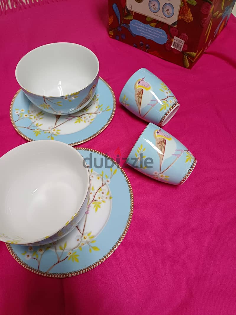 Breakfast set six pieces. (New) 10bd 0