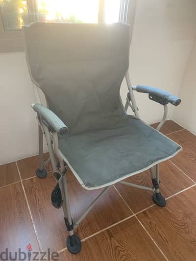 Camping chair- Excellent condition