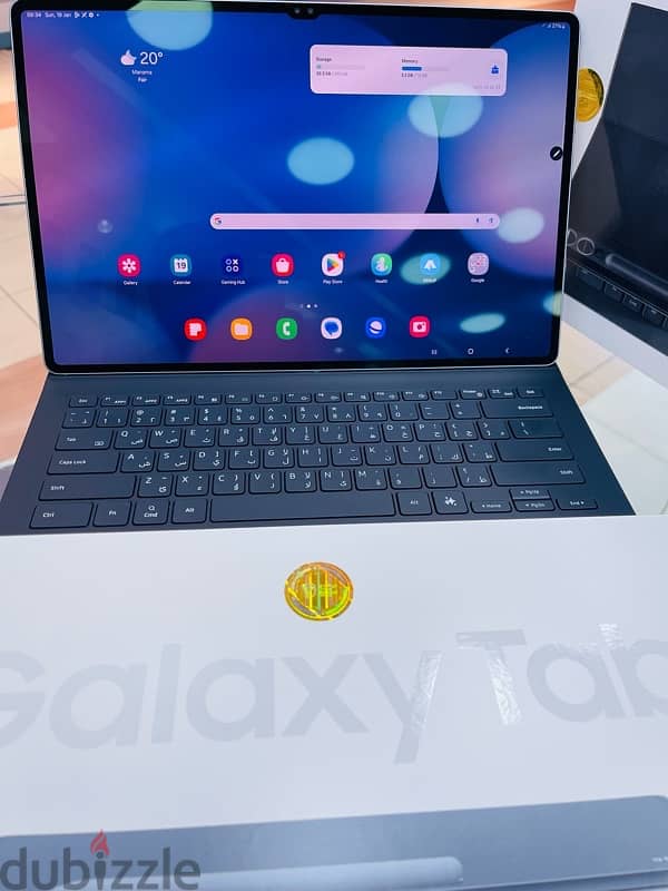 Used Samsung Galaxy Tab S10 Ultra 5G 256GB with keyboard 2