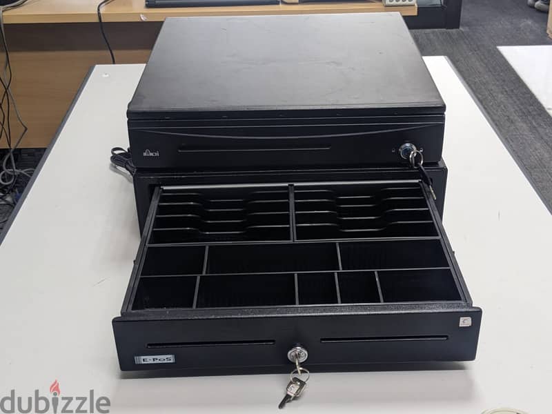 Cash Drawer With Lock & Key Good Perfect Condition Cell: 39548774 1