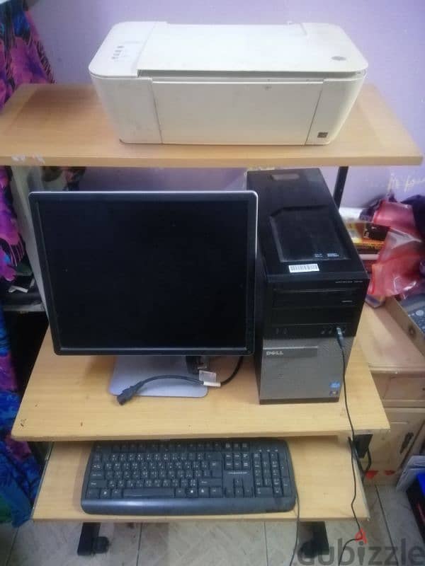 Almost brand new for sale with cpu and printer and a computer tableset 0