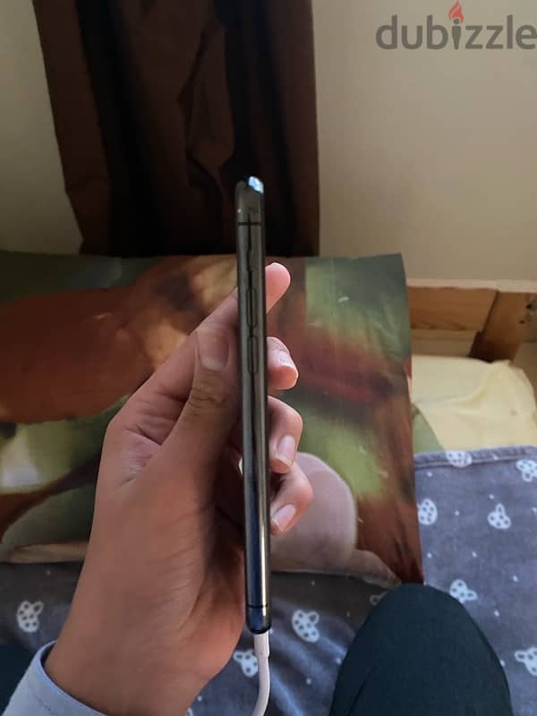 Apple iPhone 11 Pro 8