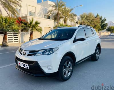 Toyota Rav4 2015 model for sale 5200 bd /-