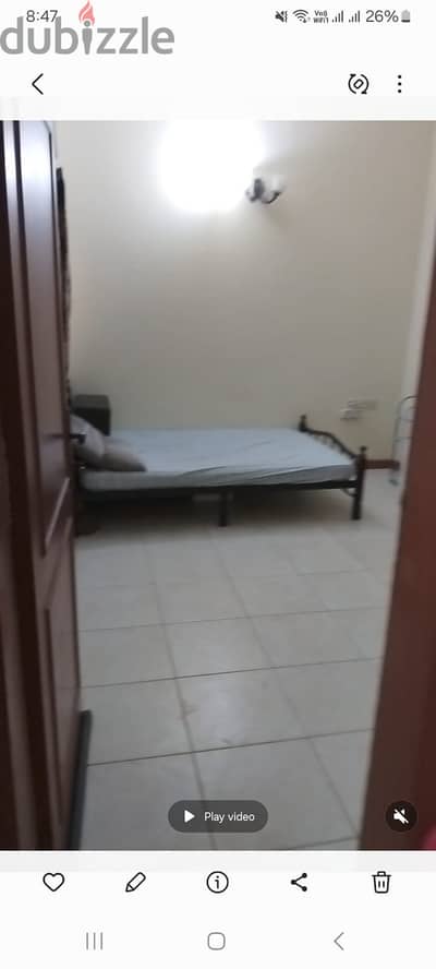 room for rent 100 with ewa attach bathroom