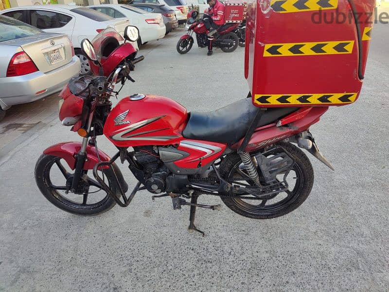 Honda M/C CBF125 0