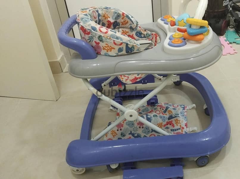 Baby Crib Cot 15 bd    baby stroller 10 bd ,     5bd  baby walker 4