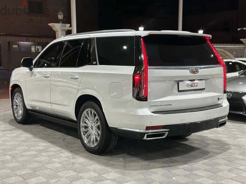 Cadillac Escalade 2022 600 8