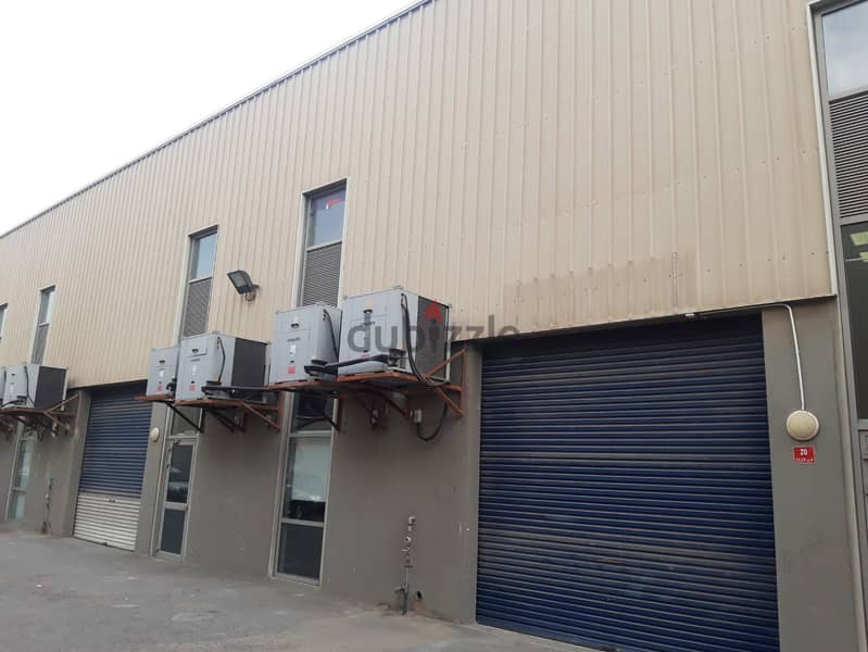 948 SQM, Warehouse With A Factory License Located in Hidd 1