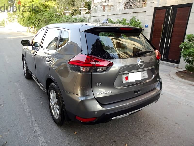 Nissan X Trail Grey 2.5 L 2019 Single User Well Maintained Urgent Sale 5