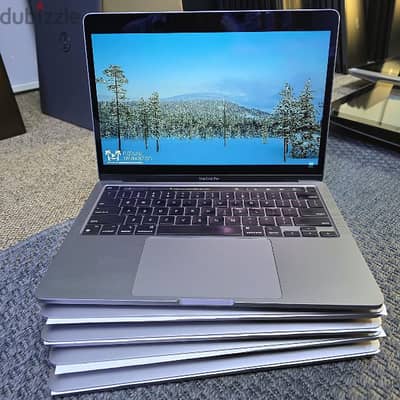 Apple MacBook Pro 2022 M2