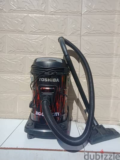 TOSHIBA  1800W  VACUUM CLEANER