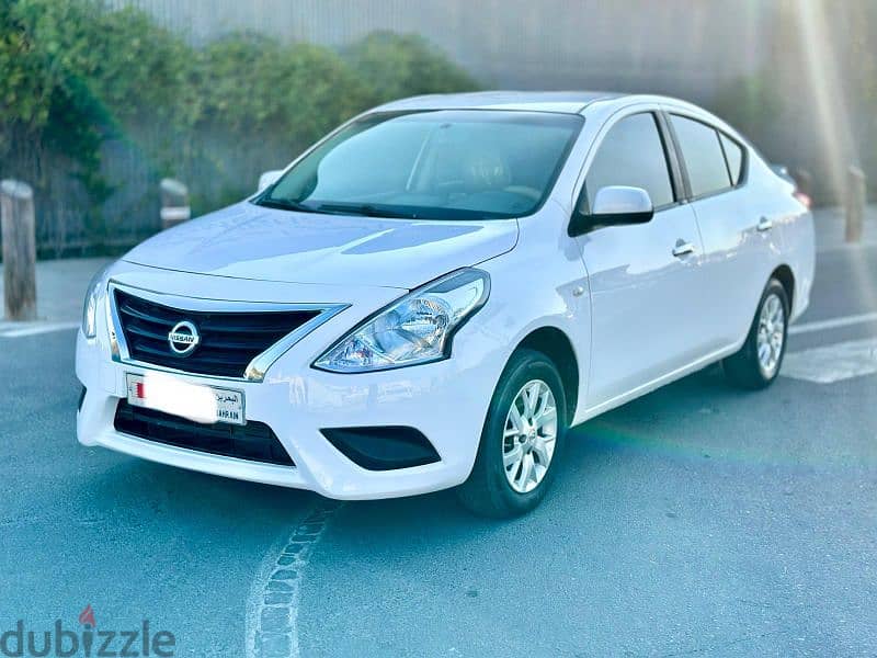 Nissan Sunny 2018 1