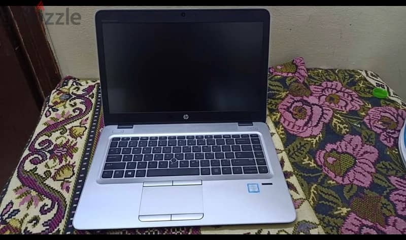 Hp i5 6th gen with free original bag 0