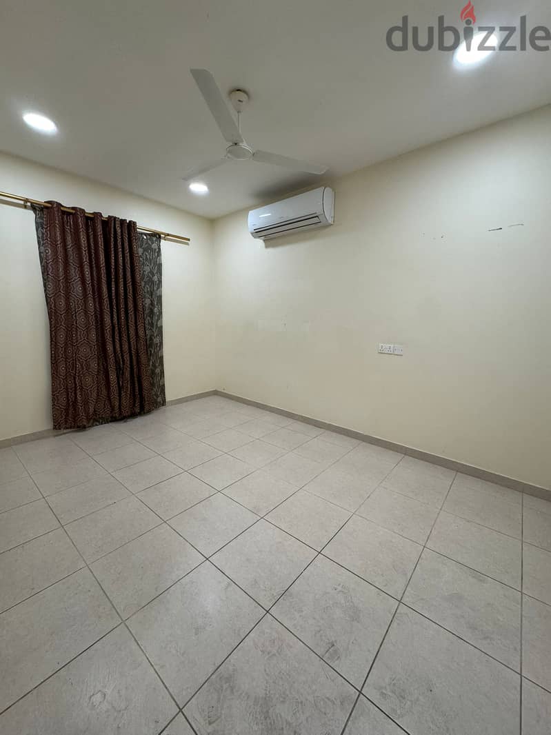 Flat for rent in Hoora 2 Bedroom near Zainal Mart 2