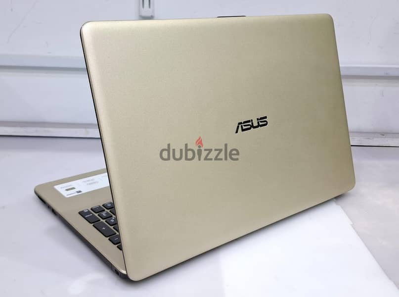 ASUS i7 8th Generation Laptop 32GB RAM + NVidia 4GB Graphics 15.6" LED 7