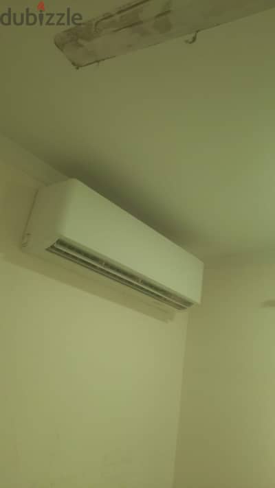 AC for sale urgently