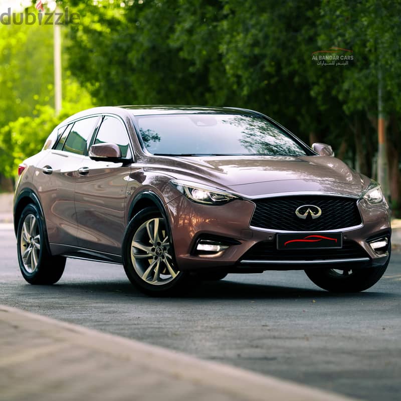 Infiniti Q30 2018 | EXCELLENT CONDITION | COPPER | 2018 4