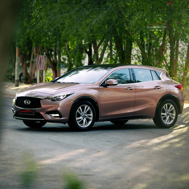 Infiniti Q30 2018 | EXCELLENT CONDITION | COPPER | 2018 9