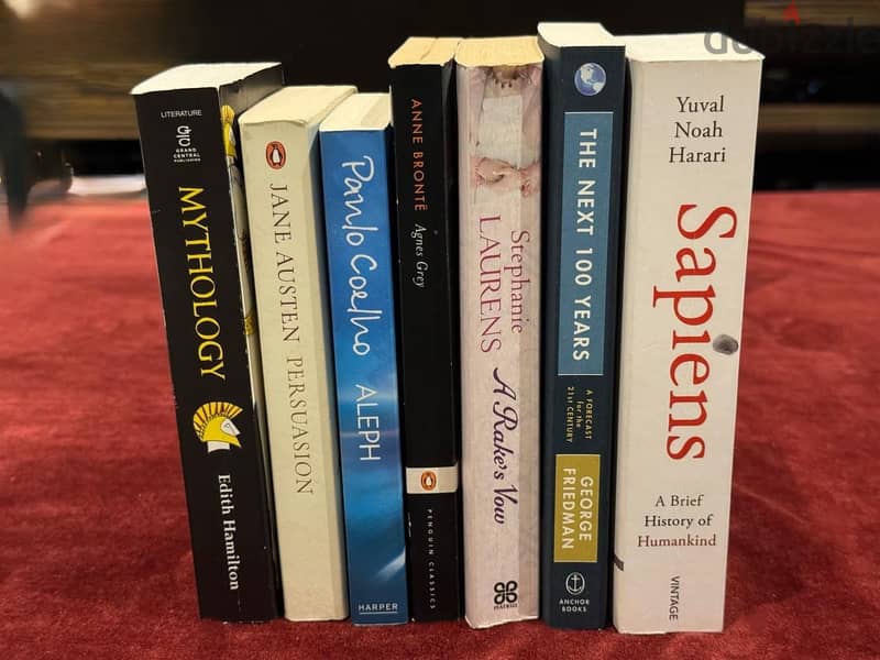 7 Best Sellers Books, Ex Condition, Stunning Price 1 Bd Each, Offer Av 1