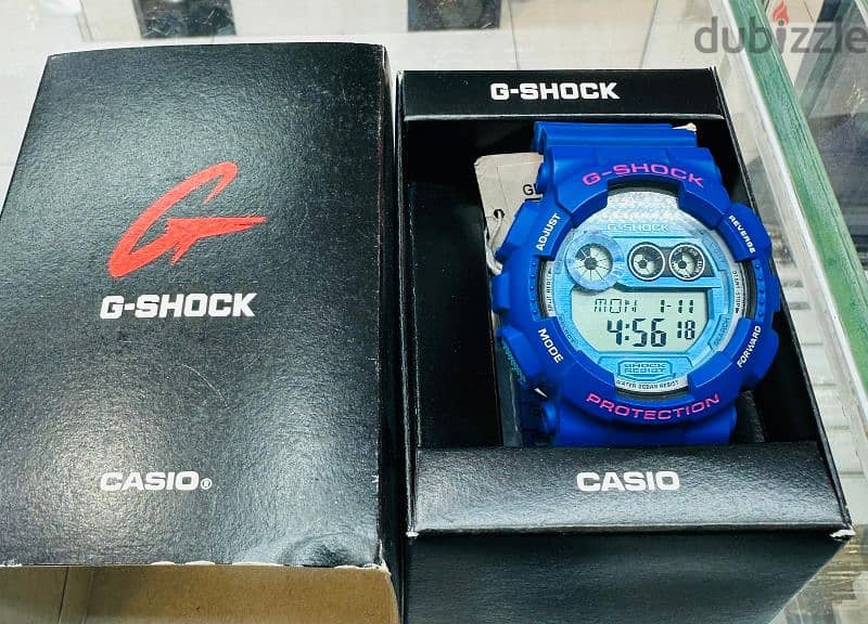 2 G-shock and 1 baby-G new pies for selling 3