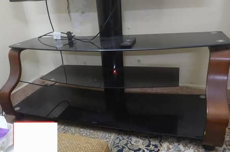 2 TV stands