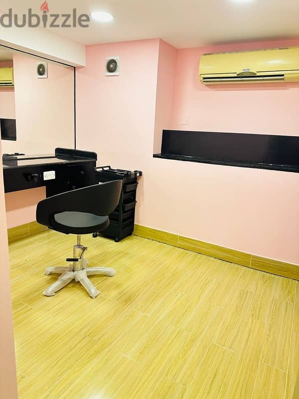 Running salon for sale 9