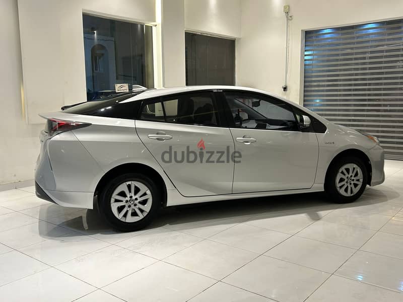 Toyota Prius HYBRID MODEL 2019 FOR SALE 5