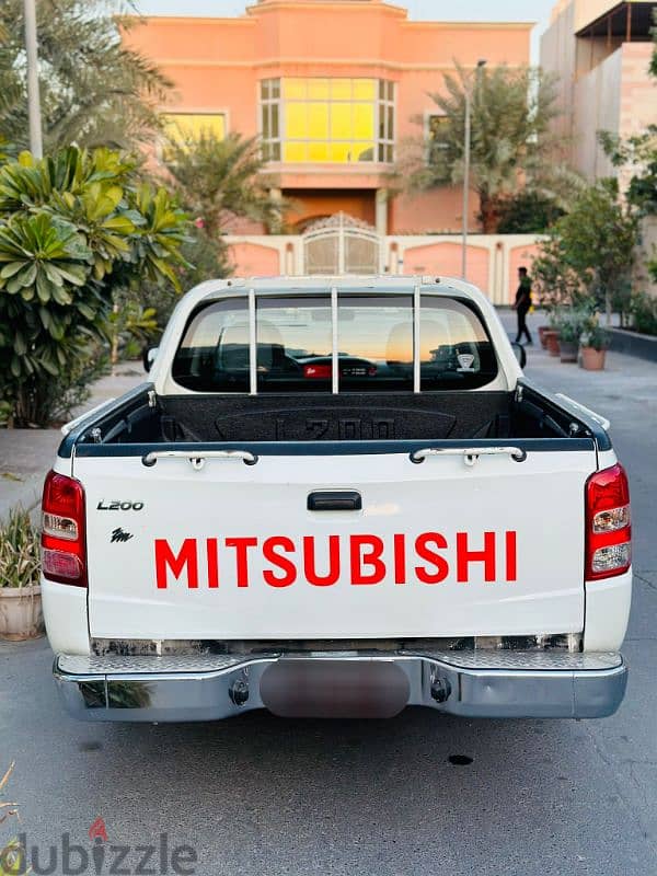 Mitsubishi L200 2018 Double Cabin pickup. Single owner 9