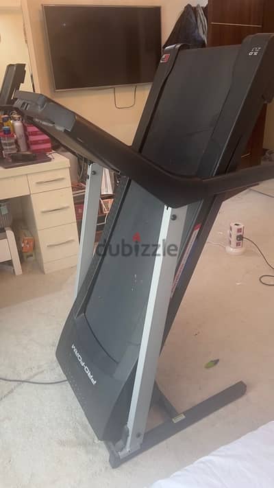 treadmill for urgent sale