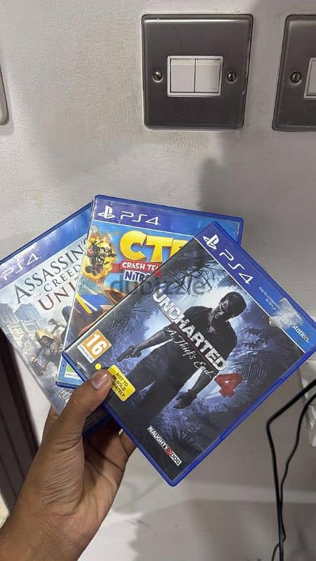 PS4 WITH 3 GAMES DM FOR INFO!!! 4