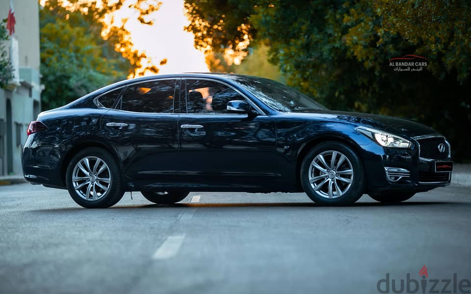 Infiniti Q70 2016 | EXCELLENT CONDITION | BLUE 4