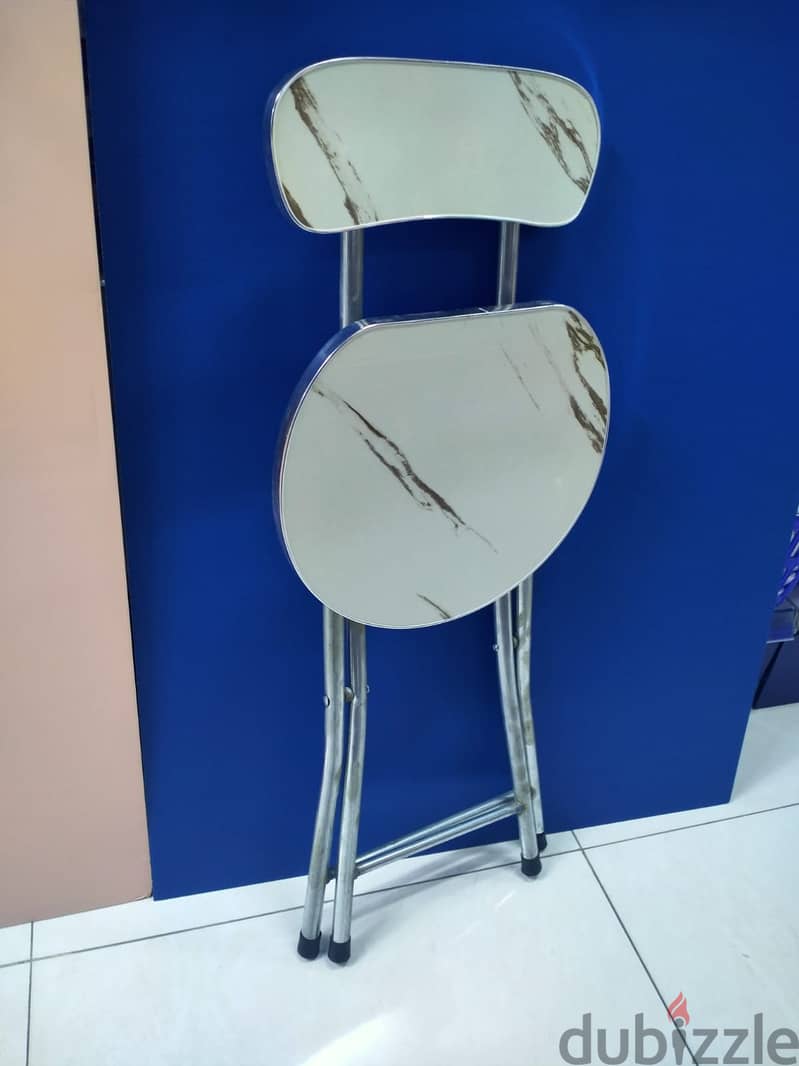 Strong Foldable Chair With Backrest 1