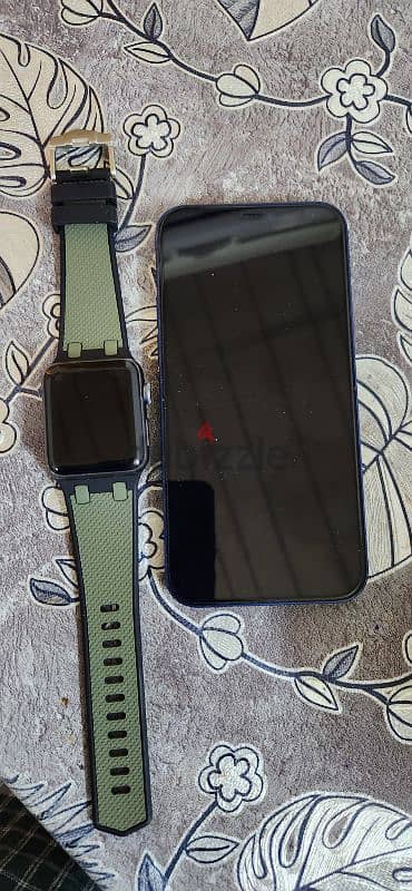 iIphone 12 64gb 76 battery + apple watch series 3