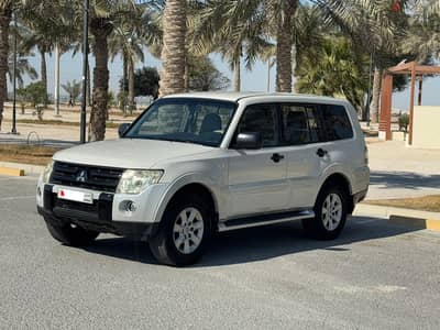 Mitsubishi Pajero 2009 GLX