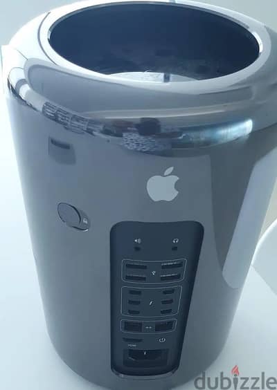 Used Apple MacPro  A1481