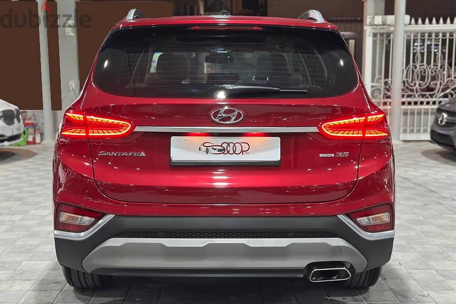 Hyundai Santa Fe 2018 3.5 10