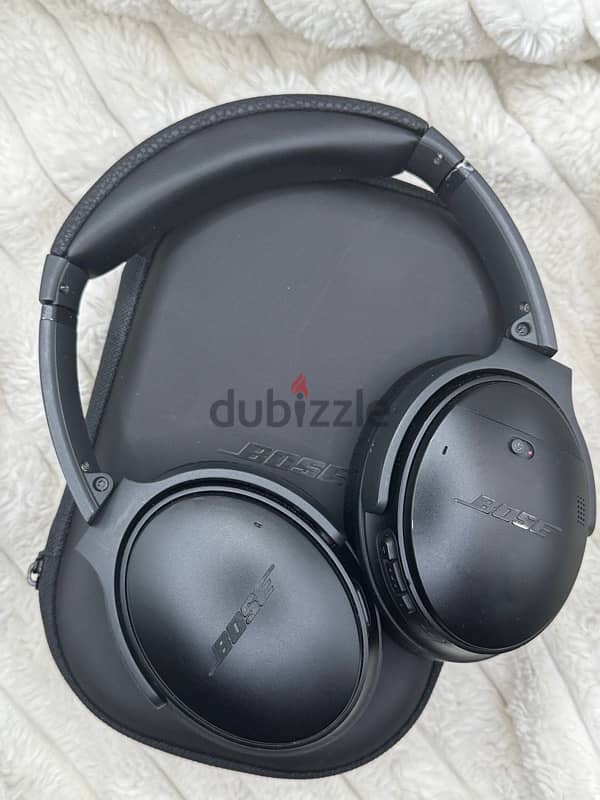 Genuine Bose Headphones QC35 2