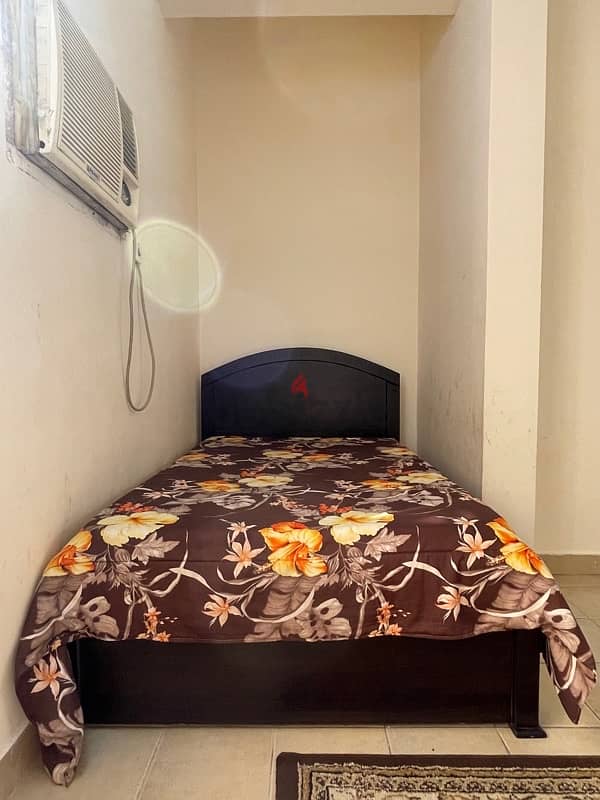 SINGLE BED FOR SALE 0